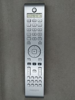 Пульт д-у Philips 3139 258 70052 (HT 04-10-12)