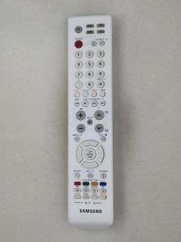 Пульт д-у Samsung BN59-00618A (белый)